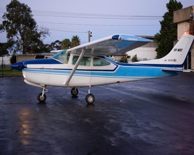 Cessna Aircraft Company R182